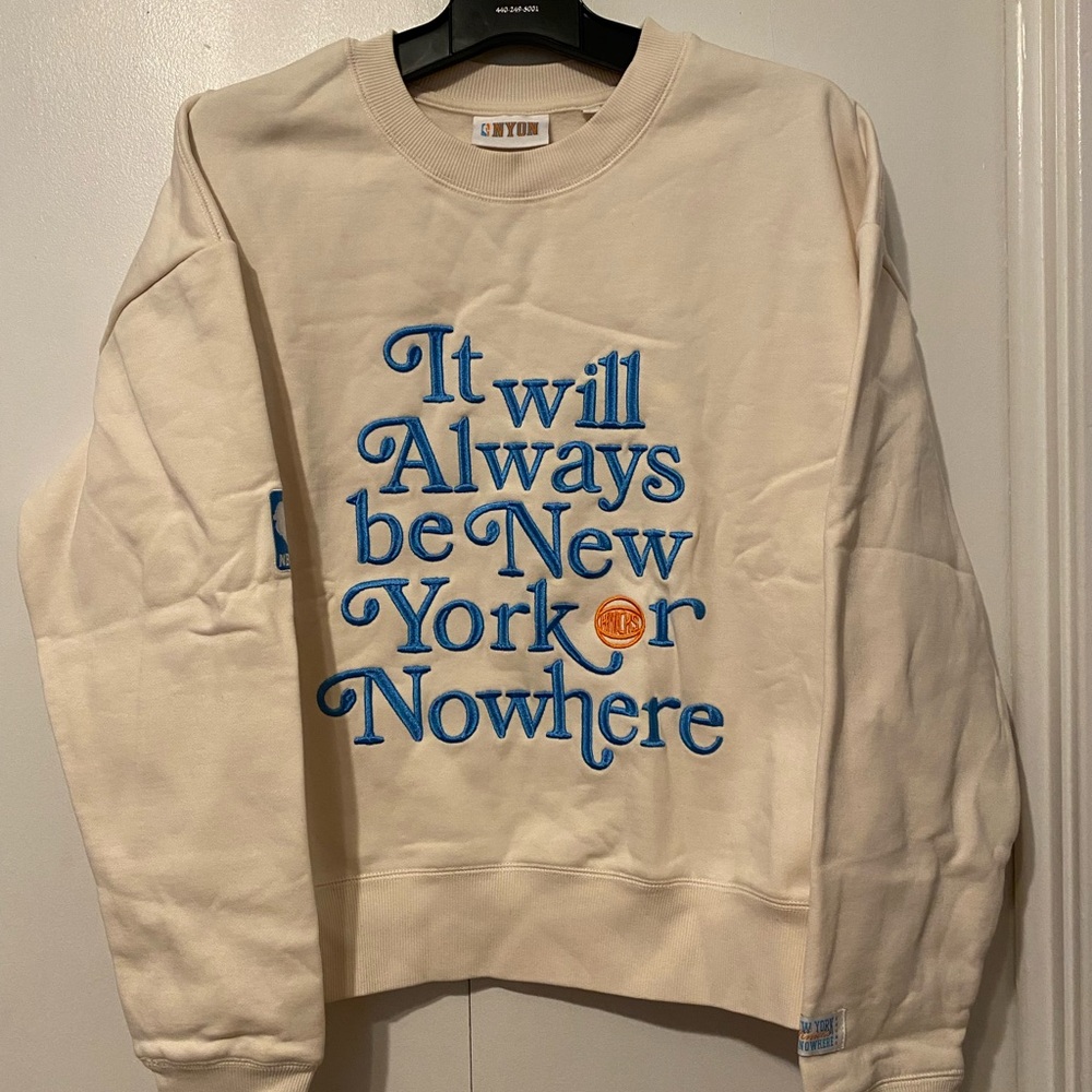 NWOT New York or Nowhere x Knicks Crewneck Sweatshirt